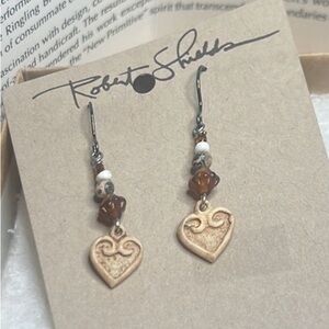Robert Shields Dainty Dangle Heart Earrings NIB Post  Hypoallergenic